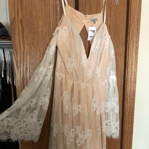 Beautiful cold shoulder white lace dress